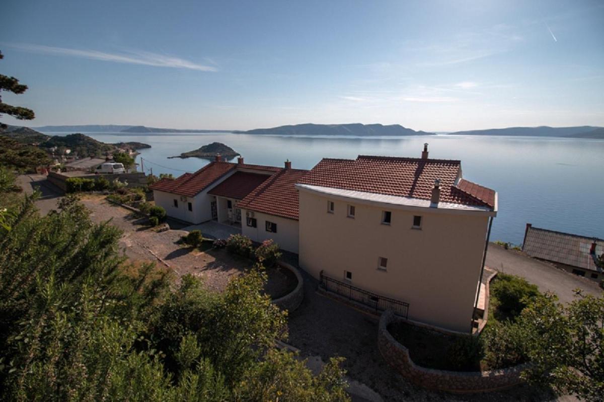 San Apartment Свети Юрай Екстериор снимка