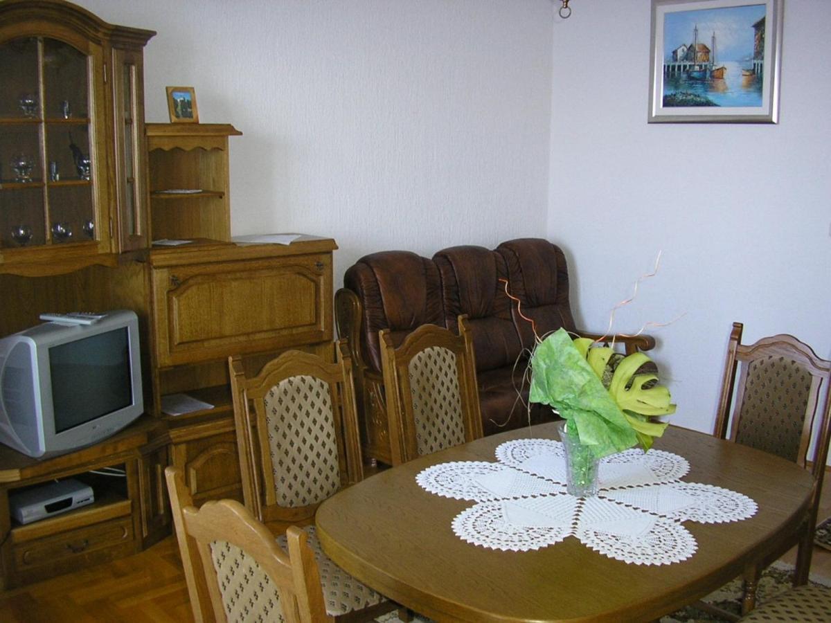 San Apartment Свети Юрай Екстериор снимка