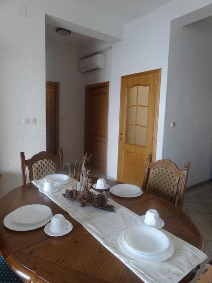 San Apartment Свети Юрай Екстериор снимка