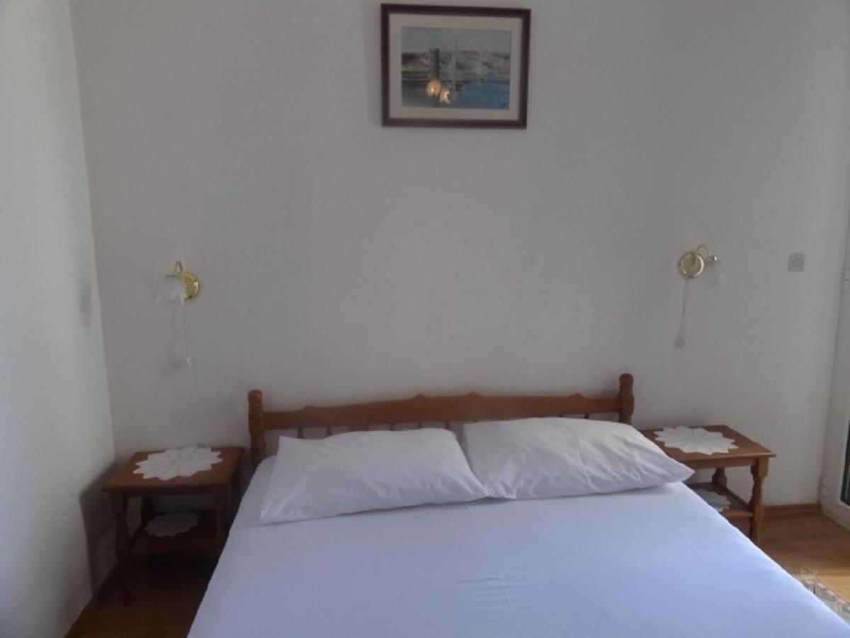 San Apartment Свети Юрай Екстериор снимка