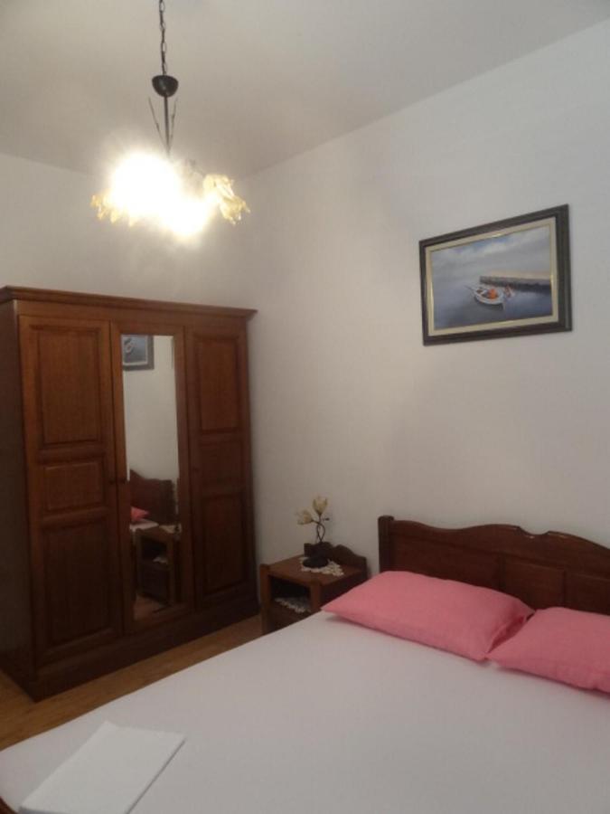 San Apartment Свети Юрай Екстериор снимка
